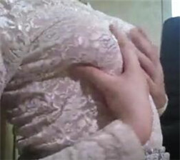 韩国少妇在家抠逼 mp4