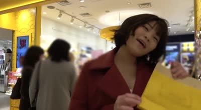 FC2PPV-4568174-喷潮失禁阴部爱抚下像小狗般娇喘堕落快感